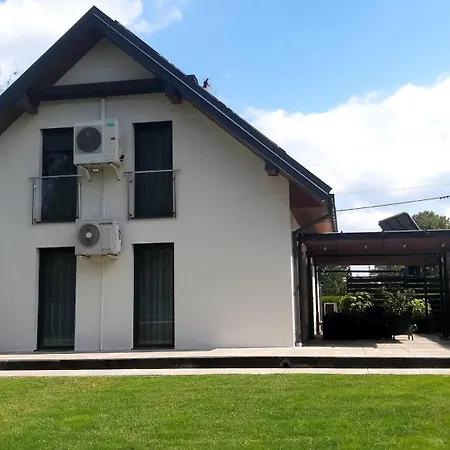 Piasutno Z Klimatyzacja Świętajno