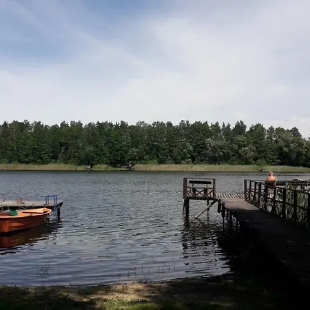 Piasutno Z Klimatyzacja 別荘 Świętajno