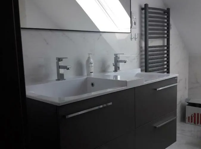 Piasutno Z Klimatyzacja